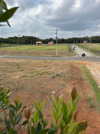 Imagem Terreno à Venda, 360 m² em Santa Luzia - Criciúma