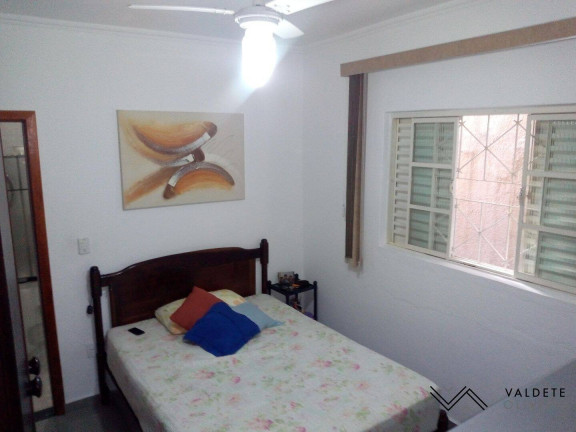 Imagem Casa com 3 Quartos à Venda, em Bosque Dos Eucaliptos - São José Dos Campos Imagem Casa com 3 Quartos à Venda, em Bosque Dos Eucaliptos - São José Dos Campos