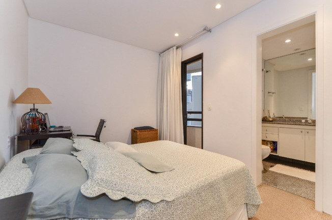 Imagem Imóvel com 3 Quartos à Venda, 189 m² em Vila Andrade - São Paulo Imagem Imóvel com 3 Quartos à Venda, 189 m² em Vila Andrade - São Paulo