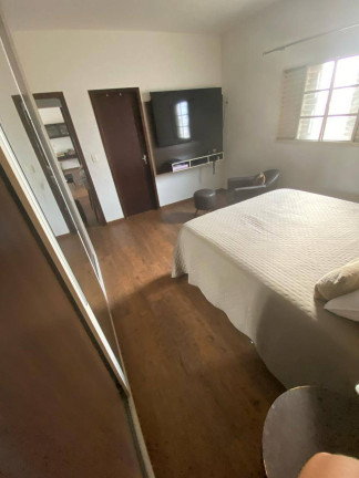 Imagem Casa com 4 Quartos à Venda, 360 m² em Santa Cruz Ii - Cuiabá Imagem Casa com 4 Quartos à Venda, 360 m² em Santa Cruz Ii - Cuiabá