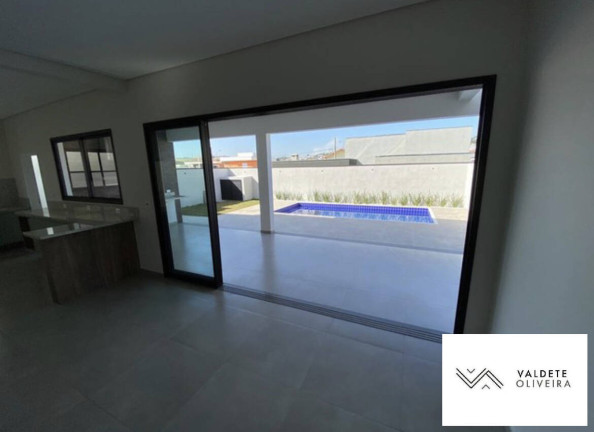 Imagem Casa com 4 Quartos à Venda, 300 m² em Condomínio Terras Do Vale - Caçapava Imagem Casa com 4 Quartos à Venda, 300 m² em Condomínio Terras Do Vale - Caçapava