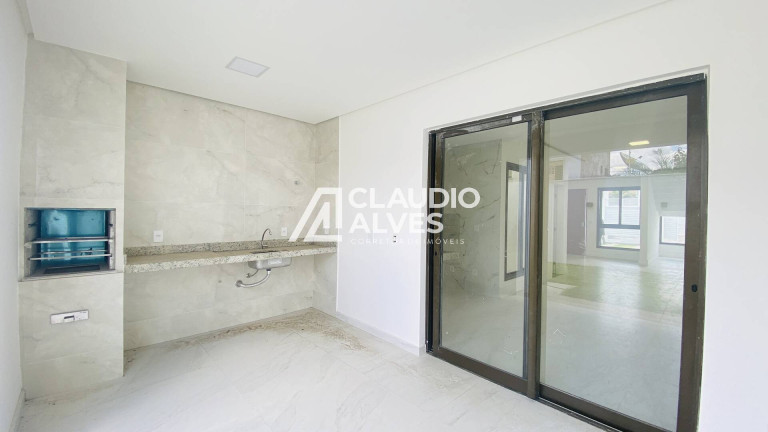 Imagem Casa com 3 Quartos à Venda, 150 m² em Cidade Nova - Feira De Santana Imagem Casa com 3 Quartos à Venda, 150 m² em Cidade Nova - Feira De Santana