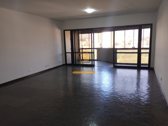 Imagem Apartamento com 3 Quartos para Alugar, 809 m² em Centro - Itu