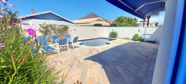 Imagem Casa com 5 Quartos à Venda, 360 m² em Bougainvillee 3 - Peruíbe Imagem Casa com 5 Quartos à Venda, 360 m² em Bougainvillee 3 - Peruíbe