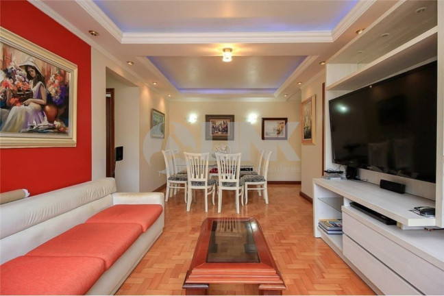 Imagem Apartamento com 3 Quartos à Venda, 94 m² em Higienópolis - Porto Alegre Imagem Apartamento com 3 Quartos à Venda, 94 m² em Higienópolis - Porto Alegre
