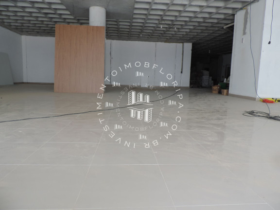 Imóvel à Venda, 370 m² em Agronômica - Florianópolis