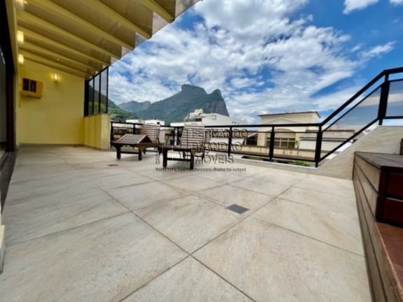 Imagem Imóvel com 3 Quartos à Venda, 312 m² em Barra Da Tijuca - Rio De Janeiro Imagem Imóvel com 3 Quartos à Venda, 312 m² em Barra Da Tijuca - Rio De Janeiro