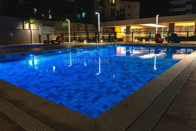 Imagem Apartamento com 2 Quartos à Venda, 75 m² em Itacorubi - Florianópolis