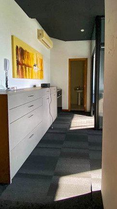 Imagem Sala Comercial à Venda, 33 m² em Auxiliadora - Porto Alegre