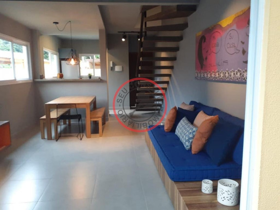 Sobrado com 2 Quartos à Venda, 80 m² em Boiçucanga - São Sebastião