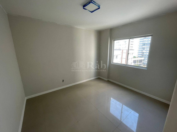 Imagem Apartamento com 2 Quartos à Venda, 64 m² em Centro - Balneário Camboriú