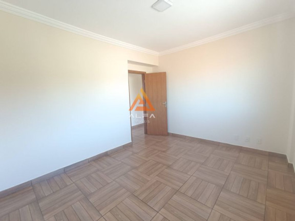 Imagem Cobertura com 3 Quartos à Venda, 147 m² Imagem Cobertura com 3 Quartos à Venda, 147 m²