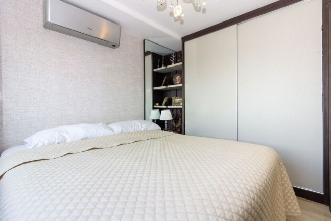 Imagem Imóvel com 2 Quartos à Venda, 85 m² em Auxiliadora - Porto Alegre Imagem Imóvel com 2 Quartos à Venda, 85 m² em Auxiliadora - Porto Alegre