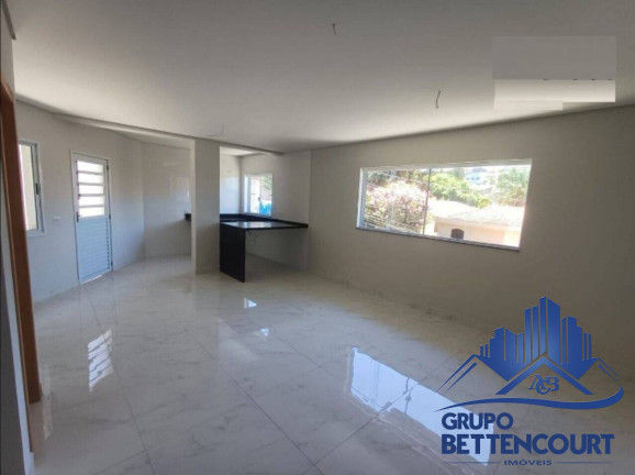 Imagem Sobrado com 3 Quartos à Venda, em Vila Guedes - São Paulo Imagem Sobrado com 3 Quartos à Venda, em Vila Guedes - São Paulo