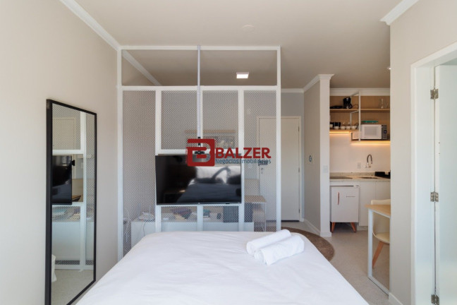Imagem Apartamento com 1 Quarto à Venda, 54 m² em Centro - Florianópolis Imagem Apartamento com 1 Quarto à Venda, 54 m² em Centro - Florianópolis