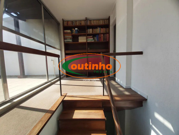 Imagem Cobertura com 3 Quartos à Venda, 180 m² em Tijuca - Rio De Janeiro Imagem Cobertura com 3 Quartos à Venda, 180 m² em Tijuca - Rio De Janeiro