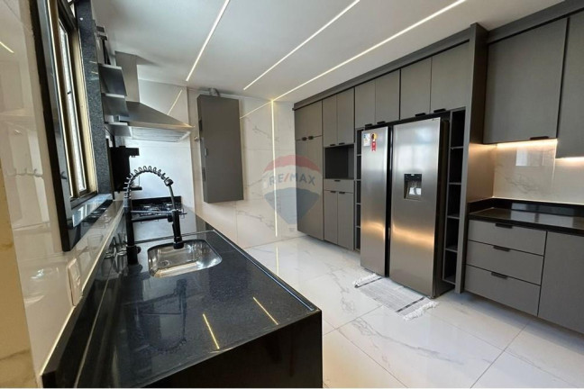 Imagem Cobertura com 4 Quartos à Venda, 380 m² em Recreio Dos Bandeirantes - Rio De Janeiro