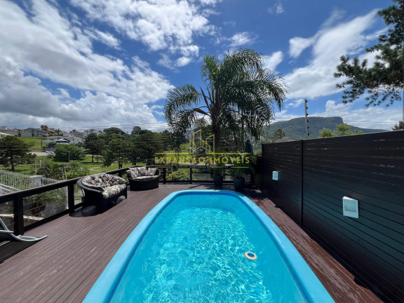 Imagem Casa com 3 Quartos à Venda, 248 m² em Pedra Branca - Palhoça Imagem Casa com 3 Quartos à Venda, 248 m² em Pedra Branca - Palhoça