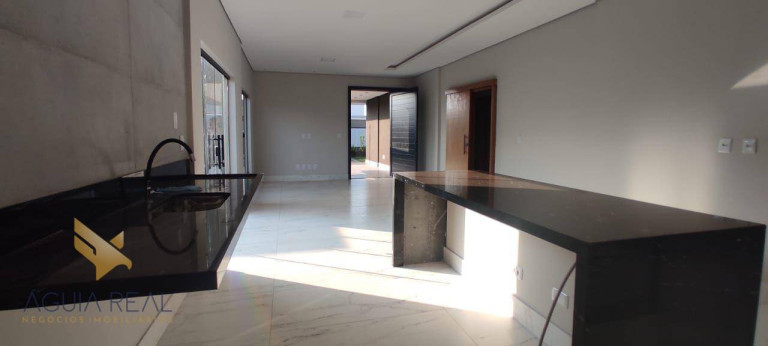 Imagem Casa com 3 Quartos à Venda, 173 m² em Centro - Sidrolândia Imagem Casa com 3 Quartos à Venda, 173 m² em Centro - Sidrolândia