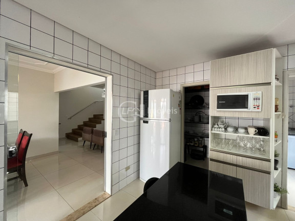 Imagem Casa com 4 Quartos à Venda, 236 m² em Carandá Bosque - Campo Grande Imagem Casa com 4 Quartos à Venda, 236 m² em Carandá Bosque - Campo Grande