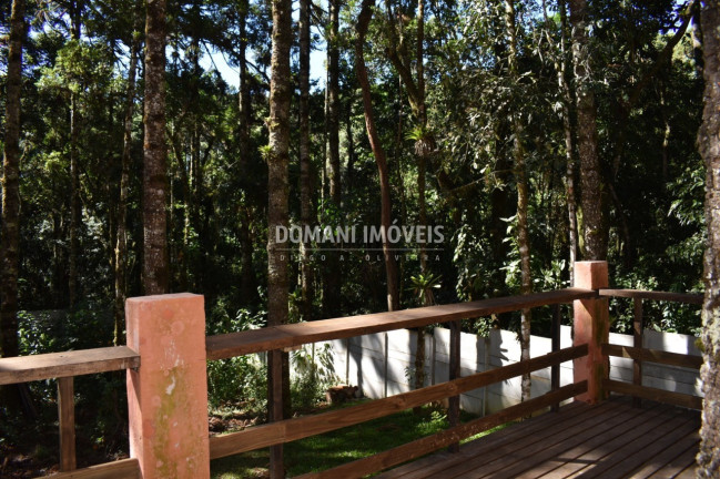 Imagem Casa com 3 Quartos à Venda, 190 m² em Região Do Parque Pedra Do Baú - Campos Do Jordão Imagem Casa com 3 Quartos à Venda, 190 m² em Região Do Parque Pedra Do Baú - Campos Do Jordão
