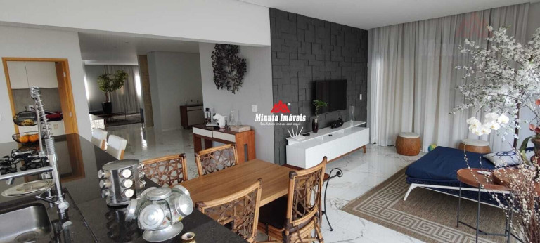 Imagem Casa com 4 Quartos à Venda, 340 m² em Loteamento Vale Azul I - Jundiaí Imagem Casa com 4 Quartos à Venda, 340 m² em Loteamento Vale Azul I - Jundiaí