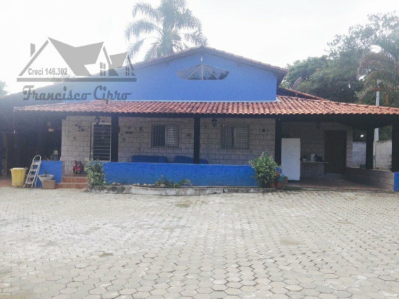 Imagem Imóvel com 3 Quartos à Venda, 2.673 m² em Santa Edwiges - Guaratinguetá Imagem Imóvel com 3 Quartos à Venda, 2.673 m² em Santa Edwiges - Guaratinguetá