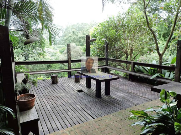 Imagem Casa com 5 Quartos à Venda, 365 m² em Chácara Dos Junqueiras - Carapicuíba Imagem Casa com 5 Quartos à Venda, 365 m² em Chácara Dos Junqueiras - Carapicuíba