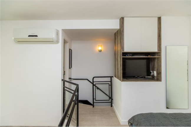 Imagem Imóvel com 1 Quarto à Venda,  em Vila Nova Conceição - São Paulo