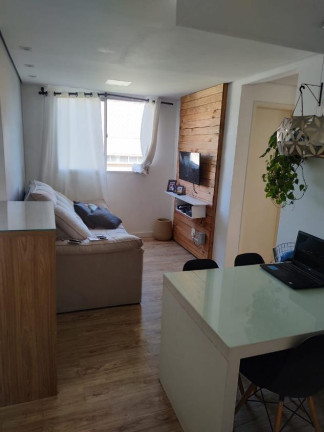 Imagem Imóvel com 2 Quartos à Venda, 47 m² Imagem Imóvel com 2 Quartos à Venda, 47 m²