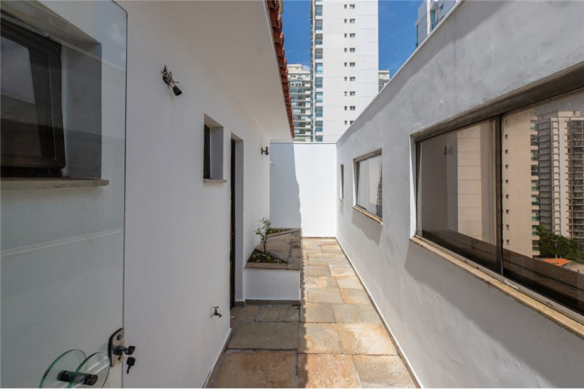 Cobertura com 4 Quartos à Venda, 300 m² em Moema - São Paulo