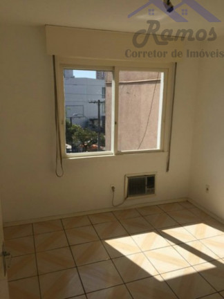 Imagem Imóvel com 1 Quarto à Venda, 44 m² em Azenha - Porto Alegre Imagem Imóvel com 1 Quarto à Venda, 44 m² em Azenha - Porto Alegre
