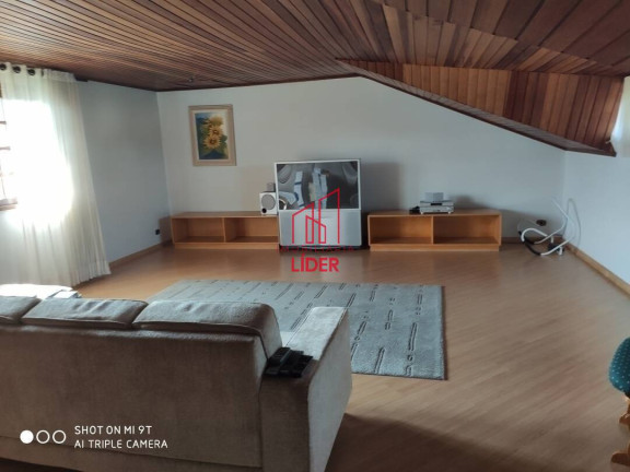 Imagem Casa com 4 Quartos à Venda, 320 m² em Curitiba Imagem Casa com 4 Quartos à Venda, 320 m² em Curitiba
