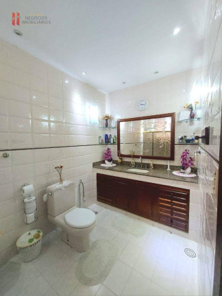 Imagem Casa com 3 Quartos à Venda, 350 m² em Jardim Vinte E Cinco De Agosto - Duque De Caxias Imagem Casa com 3 Quartos à Venda, 350 m² em Jardim Vinte E Cinco De Agosto - Duque De Caxias