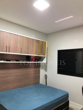 Imagem Casa de Condomínio com 3 Quartos à Venda, 250 m² em Parque Residencial Maria Elmira - Caçapava