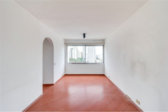 Imagem Imóvel com 2 Quartos à Venda,  em Campo Belo - São Paulo