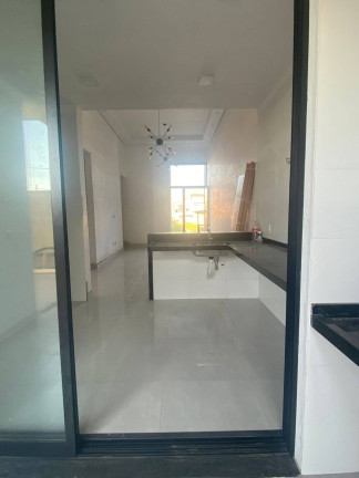 Imagem Casa de Condomínio com 3 Quartos à Venda, 152 m² em Horto Florestal - Sorocaba Imagem Casa de Condomínio com 3 Quartos à Venda, 152 m² em Horto Florestal - Sorocaba