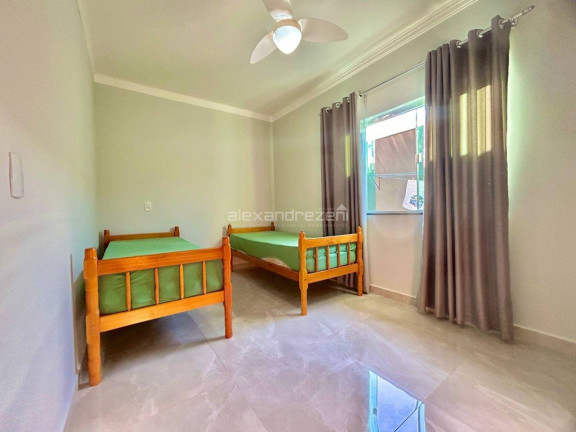 Imagem Casa com 3 Quartos à Venda, 121 m² em Bombas - Bombinhas Imagem Casa com 3 Quartos à Venda, 121 m² em Bombas - Bombinhas