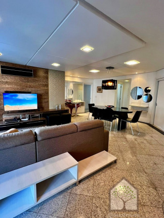 Imagem Apartamento com 4 Quartos à Venda, 151 m² em Centro - Florianópolis Imagem Apartamento com 4 Quartos à Venda, 151 m² em Centro - Florianópolis