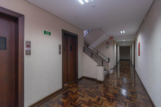 Imagem Sala Comercial à Venda, 36 m² em Centro - Curitiba Imagem Sala Comercial à Venda, 36 m² em Centro - Curitiba
