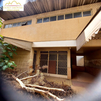 Imagem Casa com 4 Quartos à Venda, 320 m² em Cidade Jardim - Belo Horizonte Imagem Casa com 4 Quartos à Venda, 320 m² em Cidade Jardim - Belo Horizonte