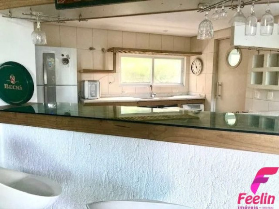 Imagem Casa com 3 Quartos à Venda, 390 m² em Lagoa Da Conceição - Florianópolis Imagem Casa com 3 Quartos à Venda, 390 m² em Lagoa Da Conceição - Florianópolis