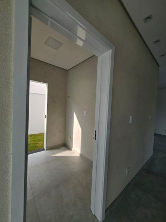 Imagem Casa com 3 Quartos à Venda, 250 m² em Ponta Negra - Manaus Imagem Casa com 3 Quartos à Venda, 250 m² em Ponta Negra - Manaus