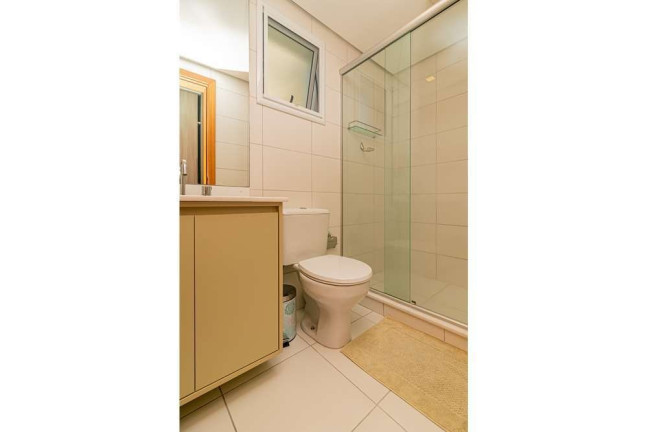 Imagem Apartamento com 2 Quartos à Venda, 71 m² em Rio Branco - Porto Alegre