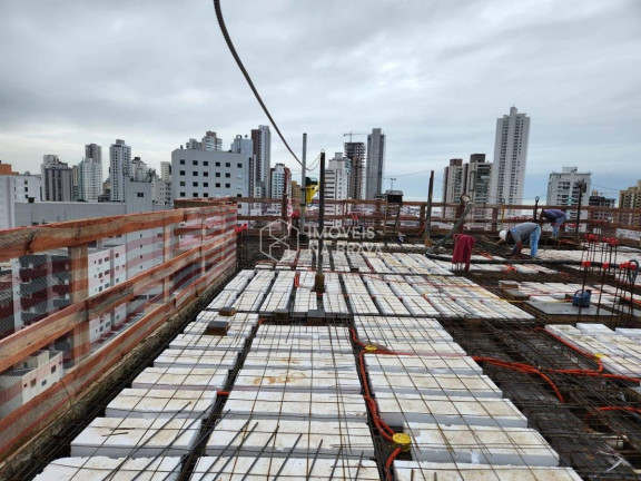 Imagem Apartamento com 1 Quarto à Venda, 44 m² em Fazenda - Itajaí Imagem Apartamento com 1 Quarto à Venda, 44 m² em Fazenda - Itajaí