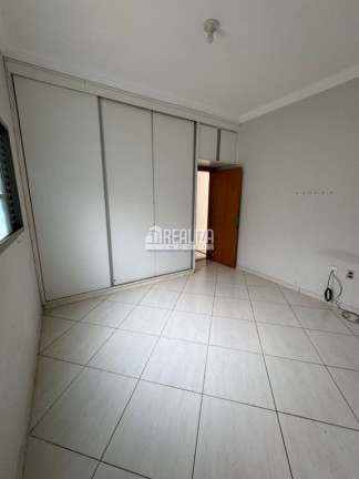 Imagem Casa com 3 Quartos à Venda, 300 m² em Jardim Maracanã - Uberaba Imagem Casa com 3 Quartos à Venda, 300 m² em Jardim Maracanã - Uberaba