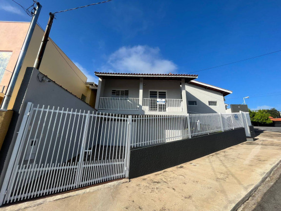 Imagem Casa com 2 Quartos à Venda, 125 m² em Jardim São Miguel - Bragança Paulista Imagem Casa com 2 Quartos à Venda, 125 m² em Jardim São Miguel - Bragança Paulista