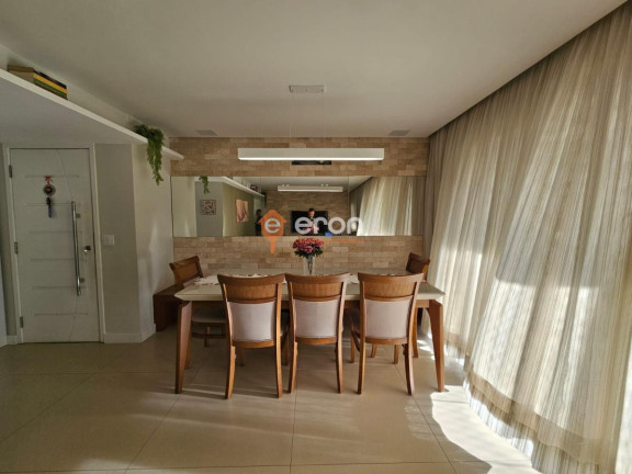 Imagem Apartamento com 3 Quartos à Venda, 130 m²