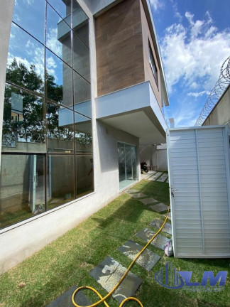 Imagem Casa com 3 Quartos à Venda, 180 m² em Itapebussu - Guarapari