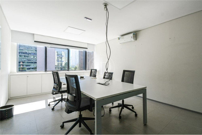 Imagem Sala Comercial à Venda, 147 m² em Brooklin Paulista - São Paulo Imagem Sala Comercial à Venda, 147 m² em Brooklin Paulista - São Paulo